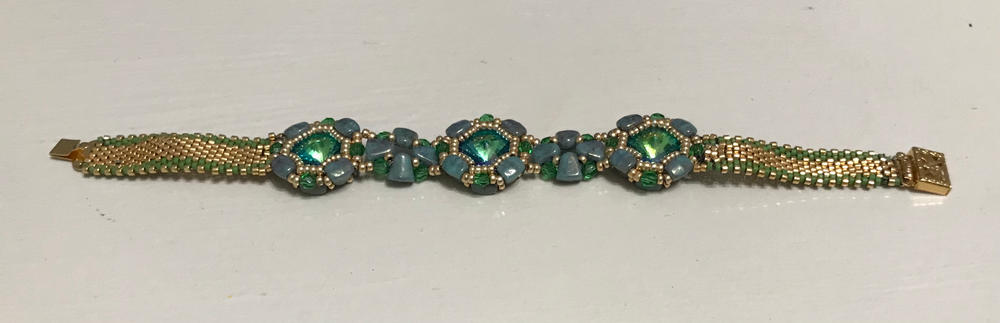 2-Hole NIB-BIT 6x5mm Czech Glass Beads PINK TOPAZ LUSTER TURQUOISE (2.5" tube) - Customer Photo From Gertrudis Abreu