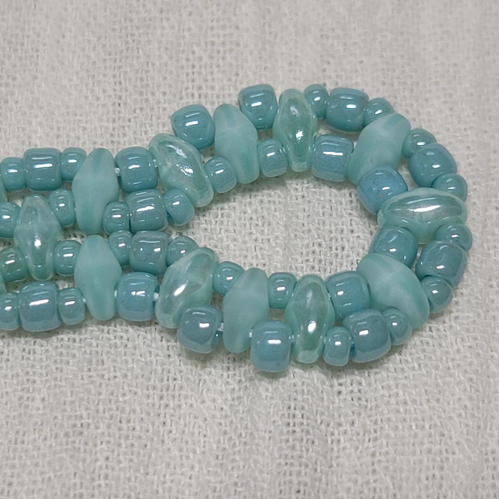 Toho ROUND 8/0 Seed Beads OPAQUE LUSTERED LAGOON (2.5" tube) - Customer Photo From KalliJ
