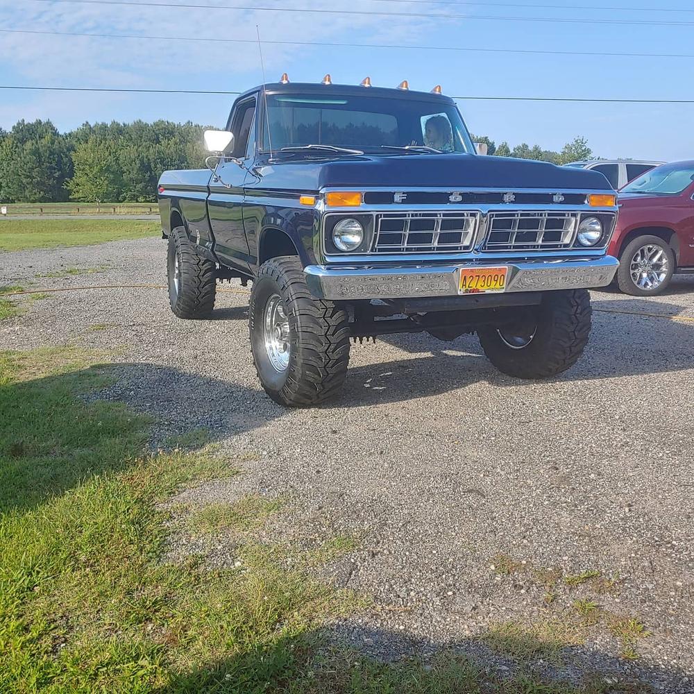 Cobalt M/T BSW 37x14.50R18E  - Customer Photo From Kirk D.