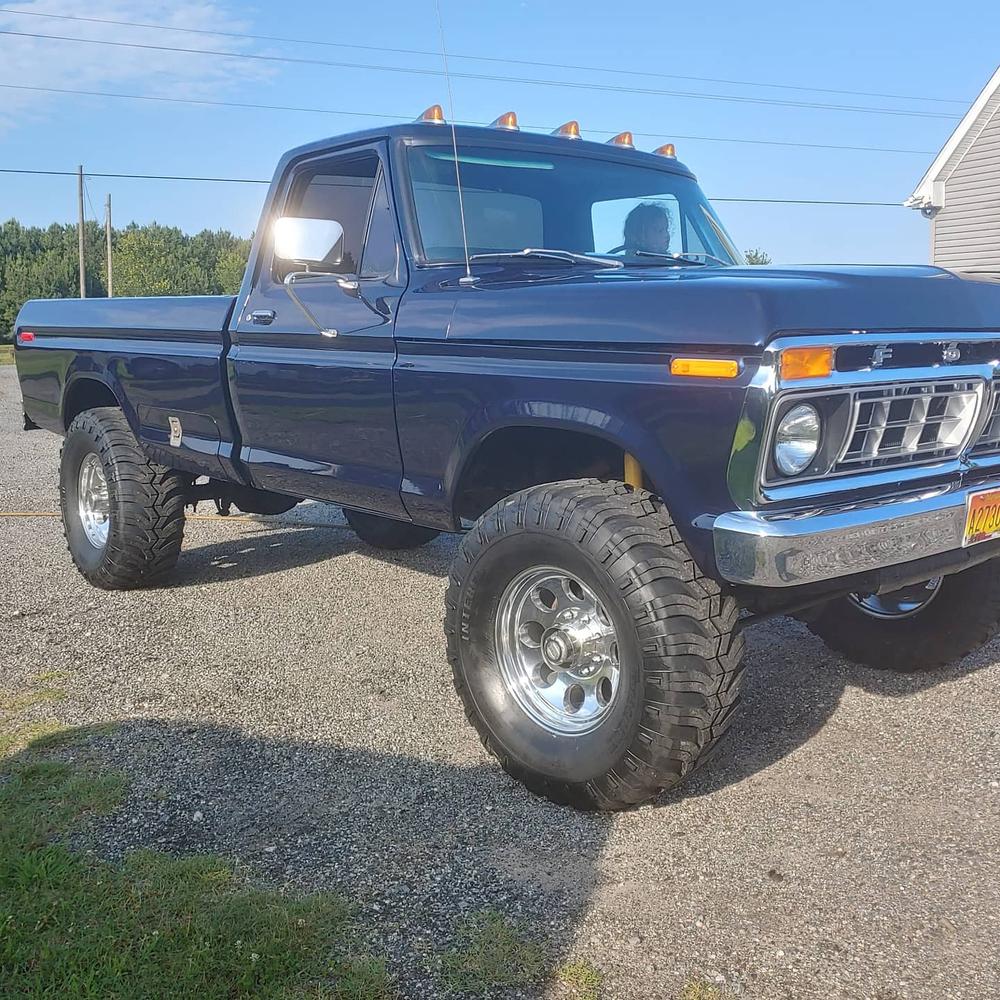 Cobalt M/T BSW 37x14.50R18E  - Customer Photo From Kirk D.