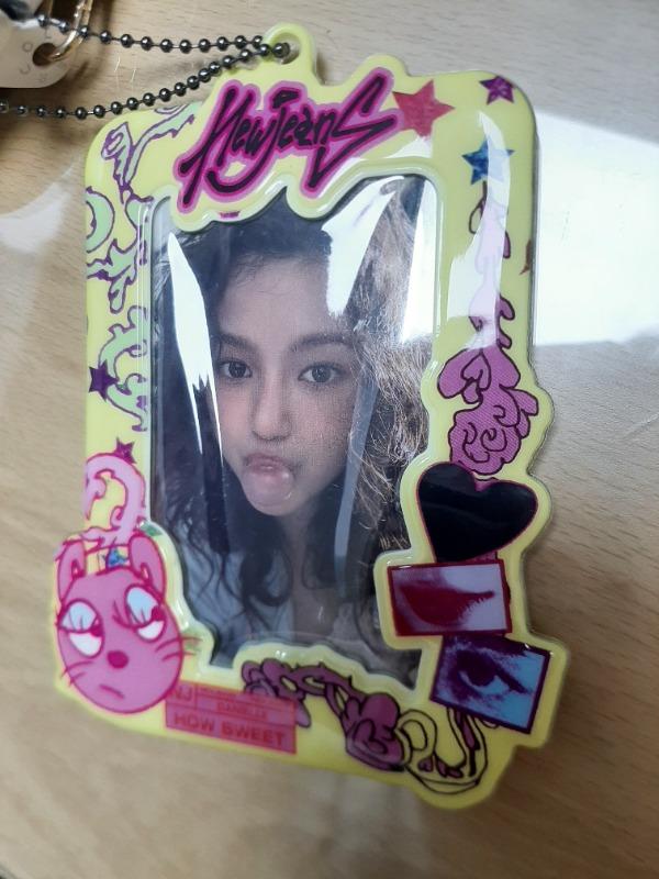 NJ How Sweet PHOTO CARD HOLDER KEYRING – LINE FRIENDS SQUARE