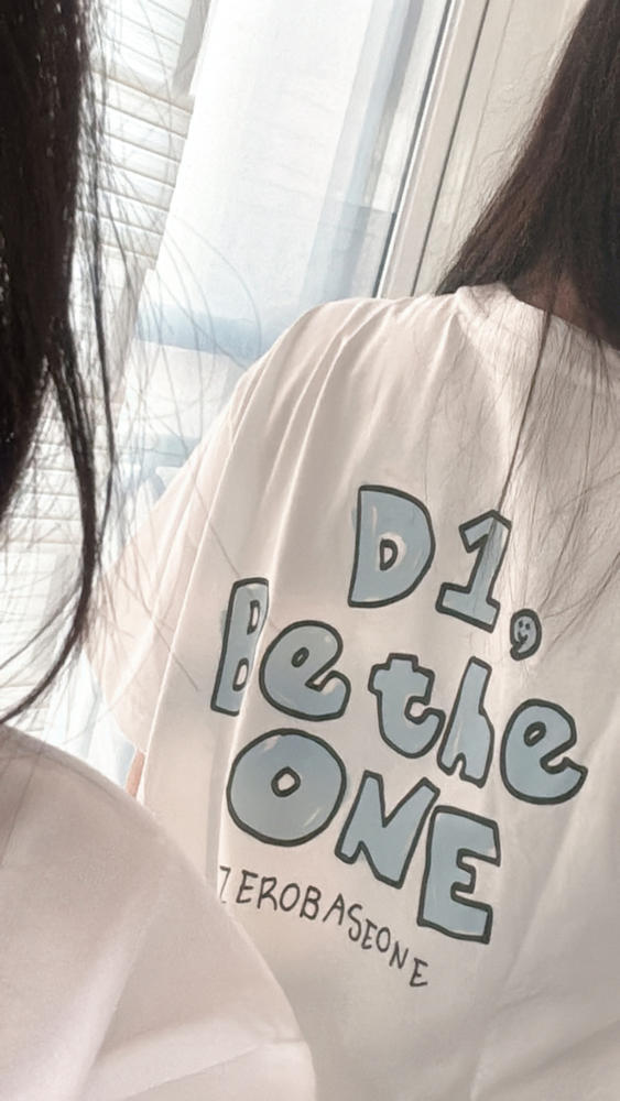 ZEROBASEONE ゼロニー半袖Tシャツ – LINE FRIENDS SQUARE