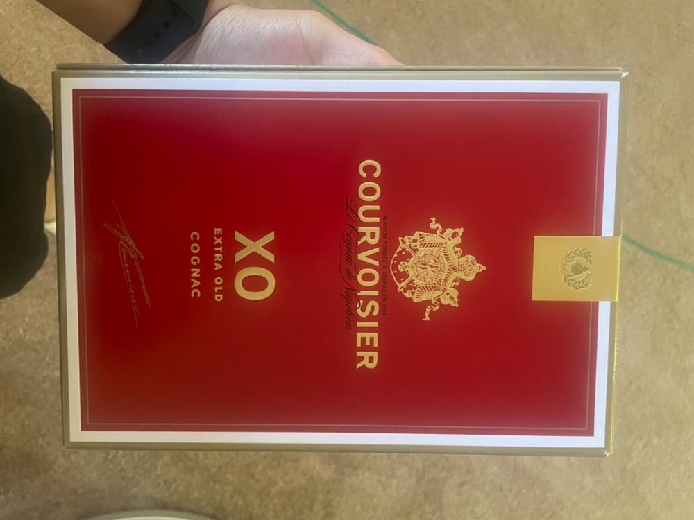 Courvoisier Cognac XO - Customer Photo From Tuan Chu