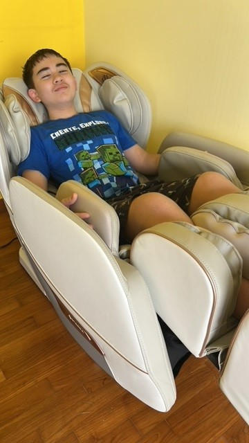 Sterra Air™ Premium Full-Body Massage Chair - Customer Photo From Koh Yvonne