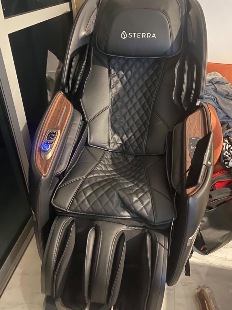 Sterra Sky™ Premium Full-Body Massage Chair - Customer Photo From James Sie