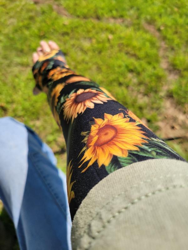 Protection Sleeves - Golden Golden Sunflower - Customer Photo From Karen Quirk