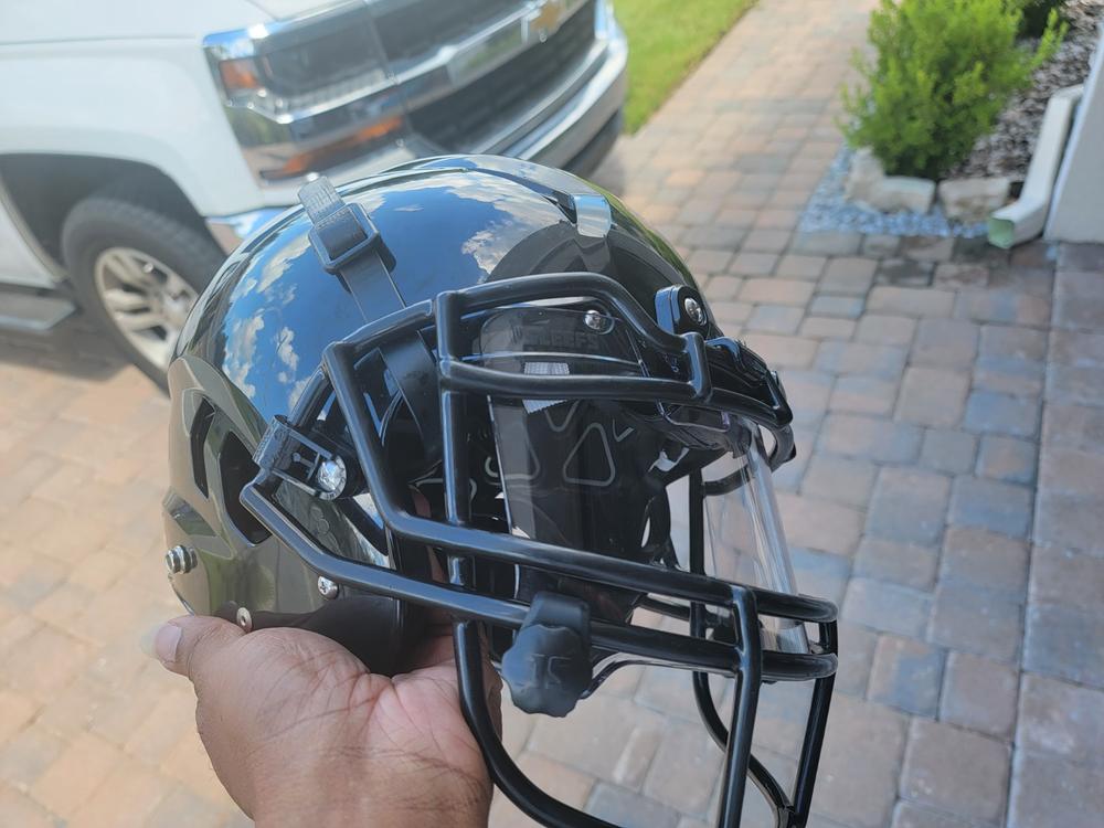 ag ii football helmet stabilizer clips GRIP CLIP KIT simply clip them on and securely screw them in its that simple Under Armour Adults' Protective Football