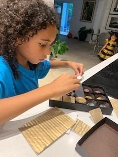 12-pc vegan chocolate bonbon box - Customer Photo From Jazmine