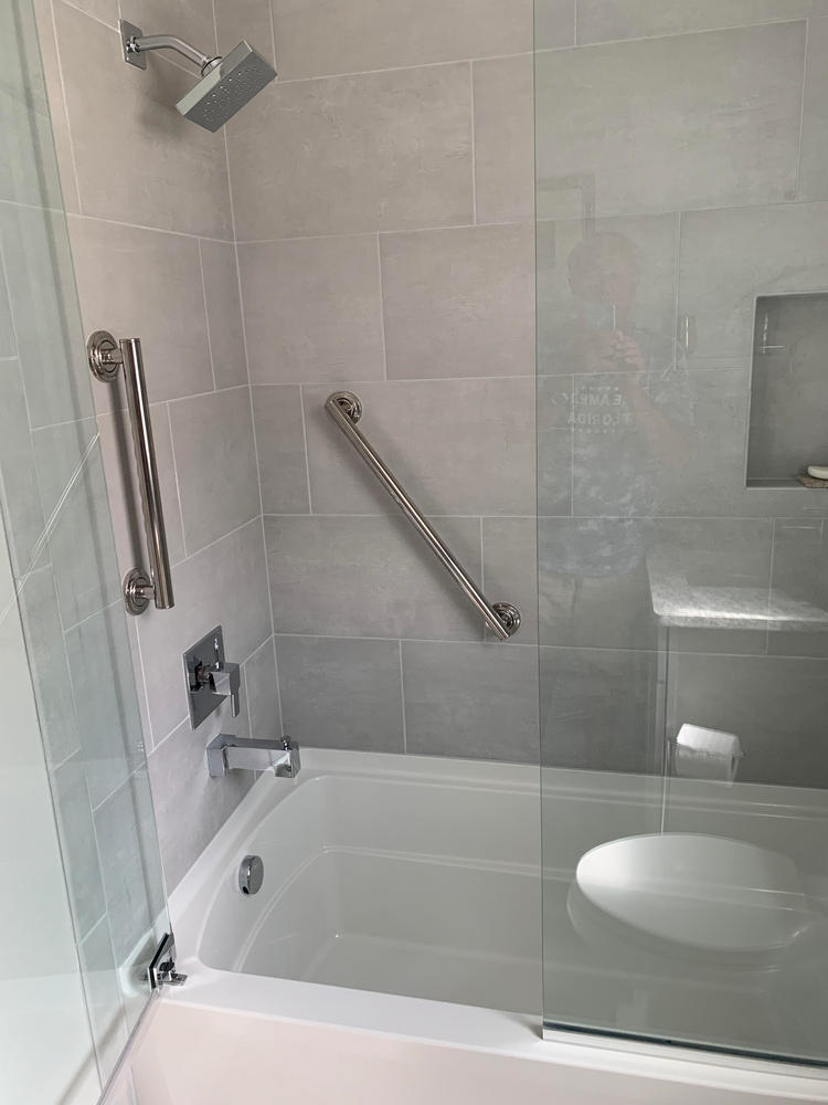 Naples Grab Bar Installation | Grab Bars - Customer Photo From DOUGLAS FENCL