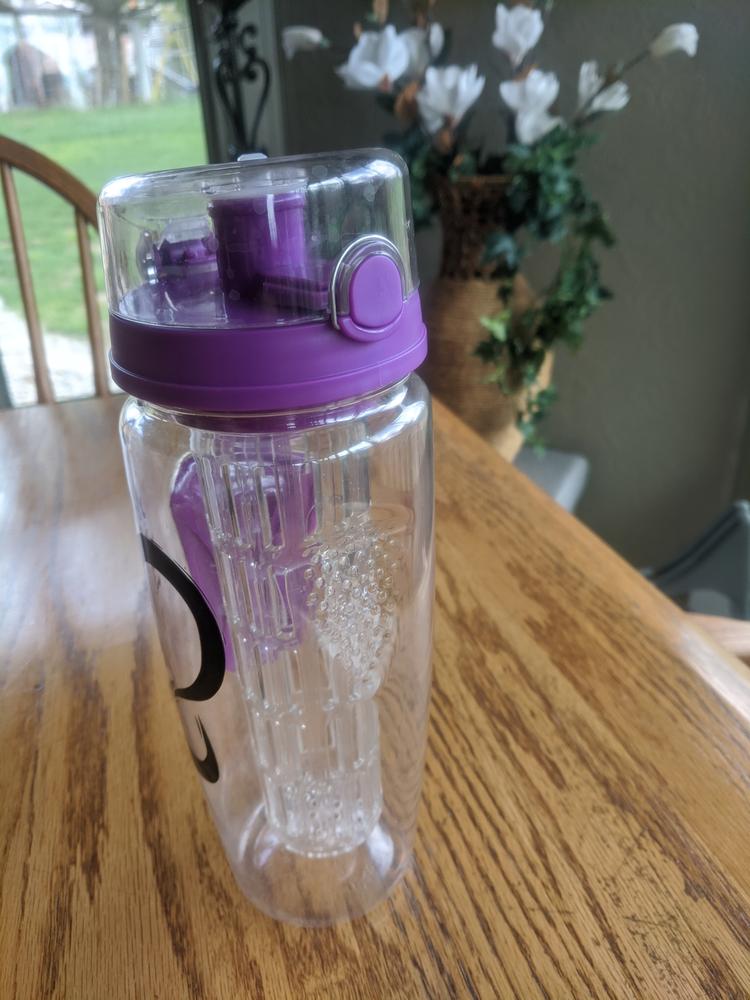 32 oz Flip Top Fruit Infuser Water Bottle Live Infinitely