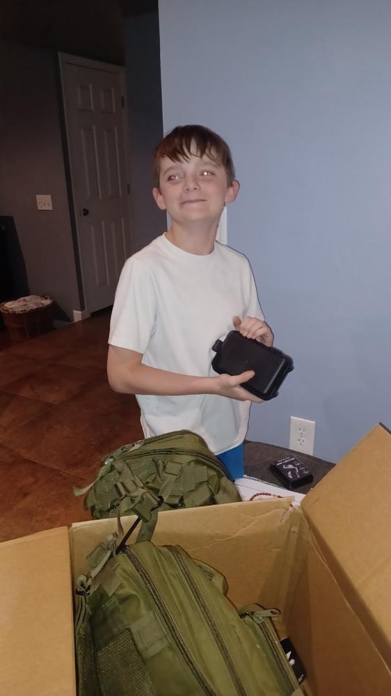 4 Person Emergency Kit / Survival Bag (72 Hours) Stealth Angel Survival - Customer Photo From saundra brown