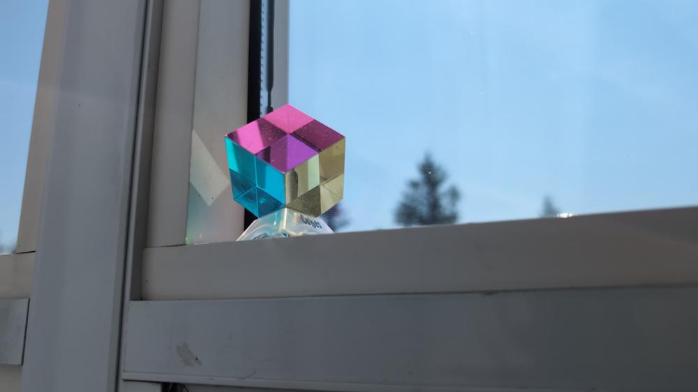 The Cube Stand - Customer Photo From Helen Hewetson