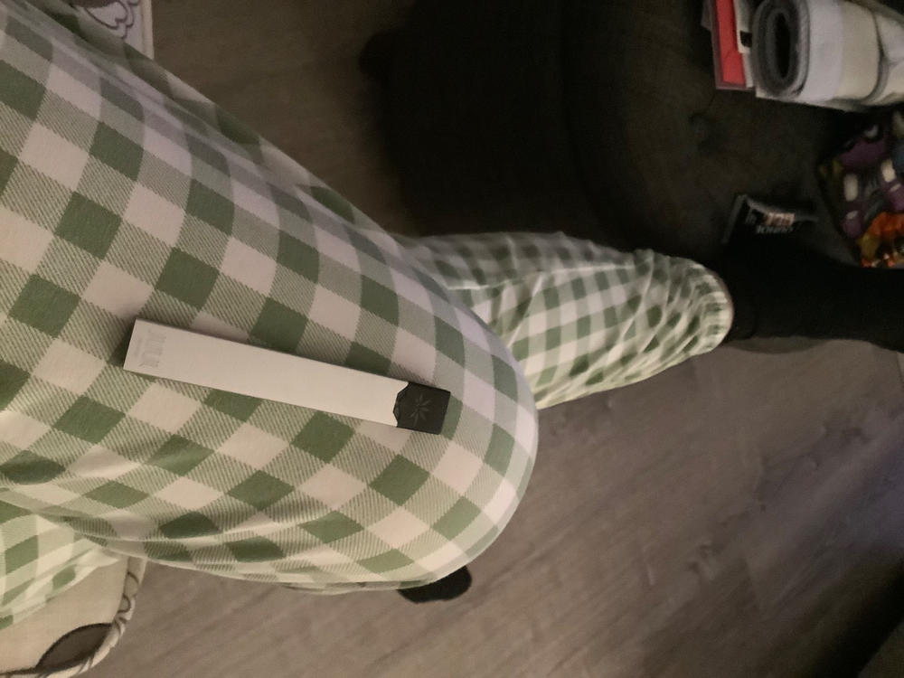 Hempzilla CBD Juul Compatible Pods 300mg 2-Pack - Watermelon Ice - Customer Photo From Donna Chapon