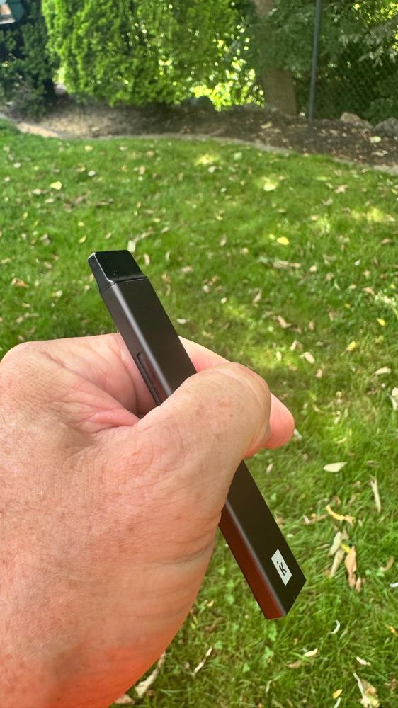 iDELTA Premium – Disposable Delta 10 Vape Pen - Customer Photo From Jeff Pizzeri