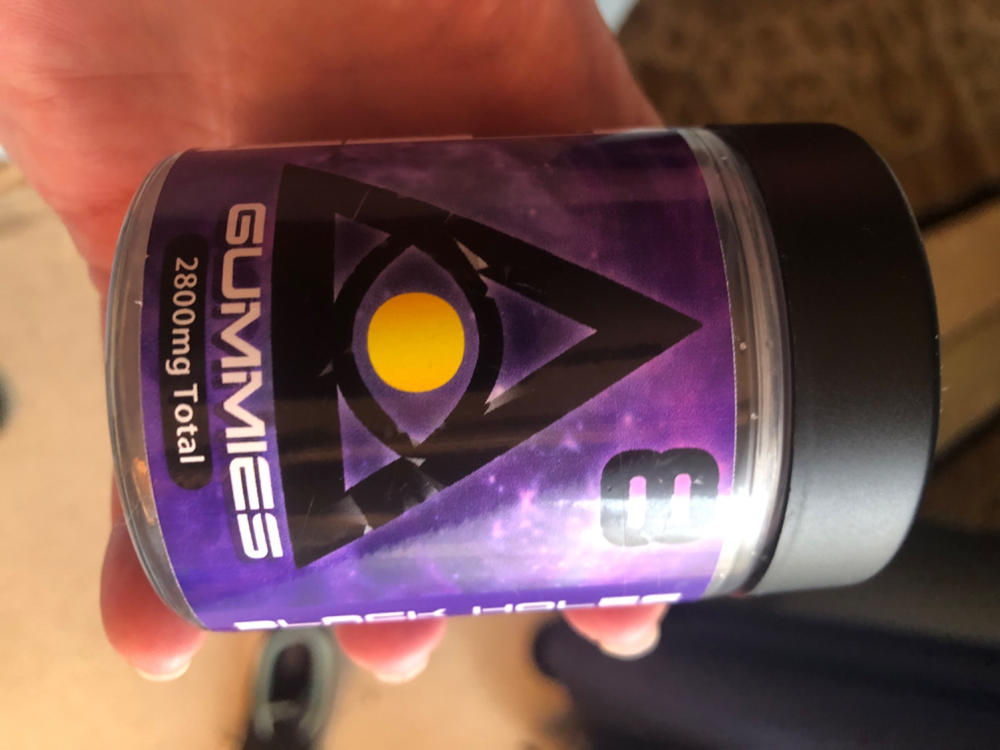 iDELTA Black Hole Delta 8 Gummies 2200mg (20 Pack) 110mg per gummy - Customer Photo From Catherine von Schroeder