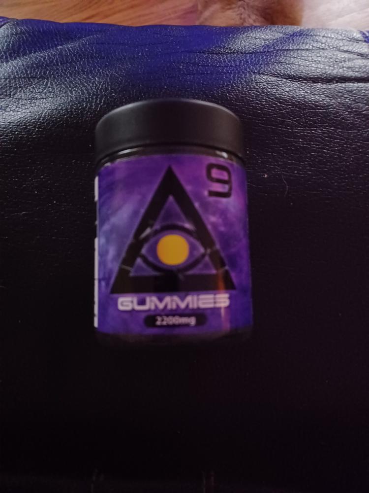 iDELTA Premium Black Hole Delta 9 Blend Gummies 2200mg - Customer Photo From Victoria Stevenson