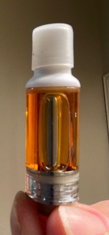 Knockout 2-In-1 HHC-R Live Resin 510 Full-Spectrum Carts - Customer Photo From Erika Konik