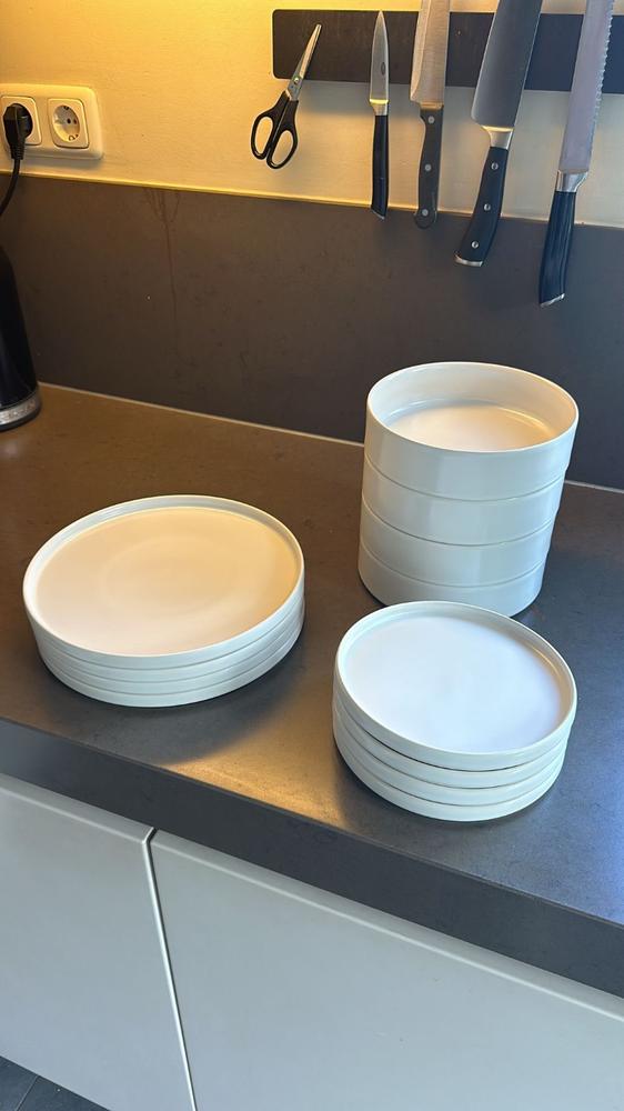 Dinnerware Set (12 Piece Set) - Customer Photo From Anna Nagtegaal