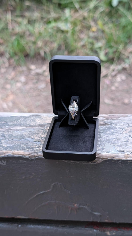 Black Italian Leather Engagement Box - Customer Photo From Gregory Strobel