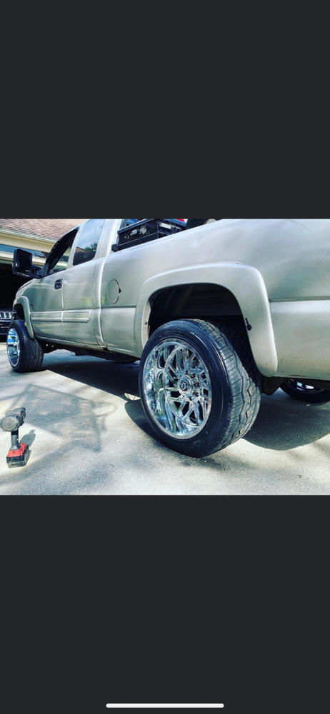 GM Tow Mirror Lower Glass (2015 Style) - Customer Photo From Kyle Perry
