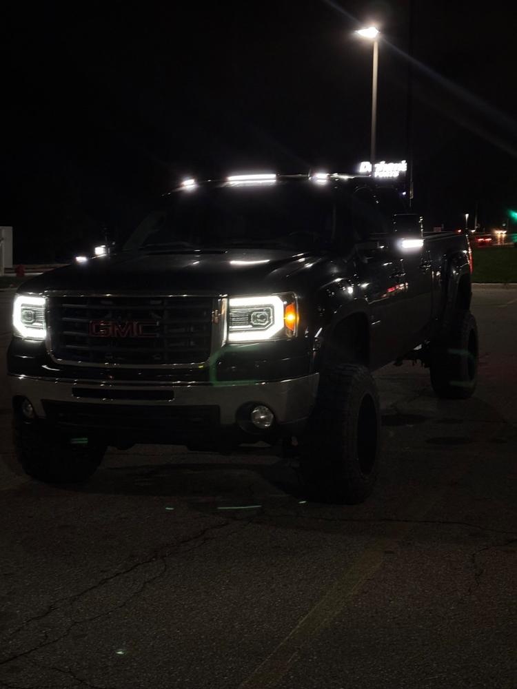 2007.5 - 2013 GM Tow Mirrors - Customer Photo From Connor Rouse