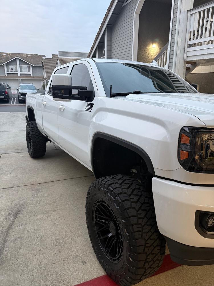 2015 - 2019 New Style GM Tow Mirrors - Customer Photo From Brad Warner
