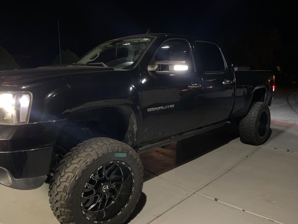 2014 GM Tow Mirrors (2500+) - Customer Photo From Brandon Contreras