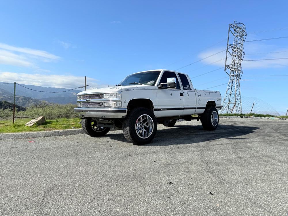 1988 - 1998 GM Tow Mirrors - Customer Photo From Breydon Perry