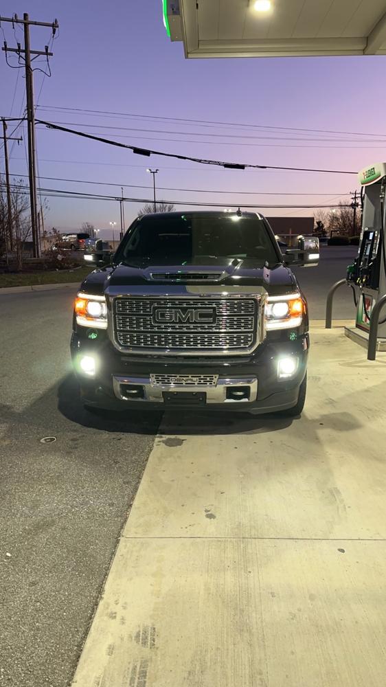 LED Switchback GM Tow Mirror Marker Lights - Customer Photo From Luis Anorve