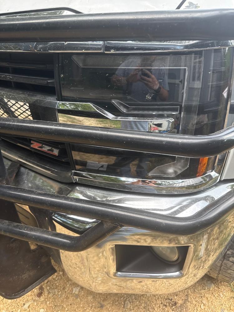 VX4 LED Headlights | 2015-2019 Chevy Silverado 2500/3500 HD - Customer Photo From Tyler Spraggins