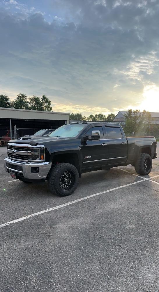 VX4 LED Headlights | 2015-2019 Chevy Silverado 2500/3500 HD - Customer Photo From Tyler DiCioccio