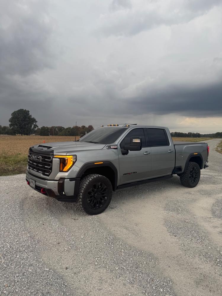 Amber DRL/Park Light Override Mod | 2024-2026 Silverado & Sierra 2500/3500 - Customer Photo From Hayden Edge