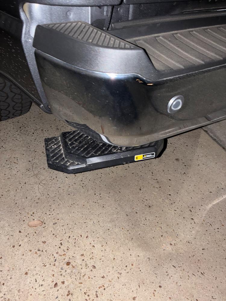 Ford F-150 (2021-2026) Retractable Bed Step - Customer Photo From James Russell