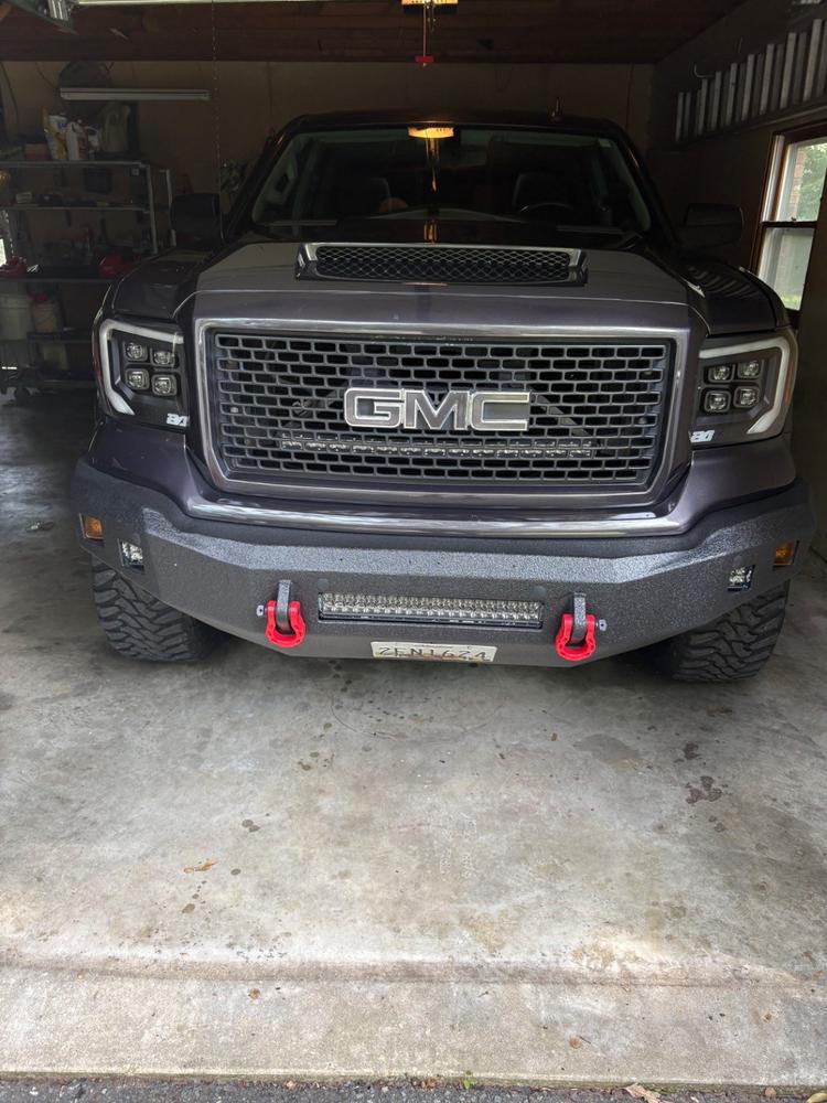 VX4 LED Headlights | 2014-2019 GMC Sierra 1500/2500/3500 - Customer Photo From Paul Patopie