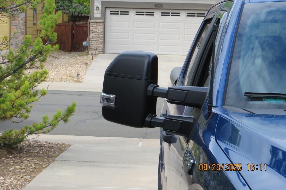 Ford F150 (2015-2020) New Style Tow Mirrors - Customer Photo From Darren File