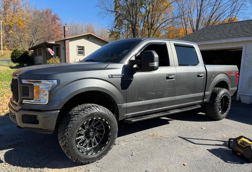 Ford F150 (2015-2020) New Style Tow Mirrors - Customer Photo From Ethan Smith