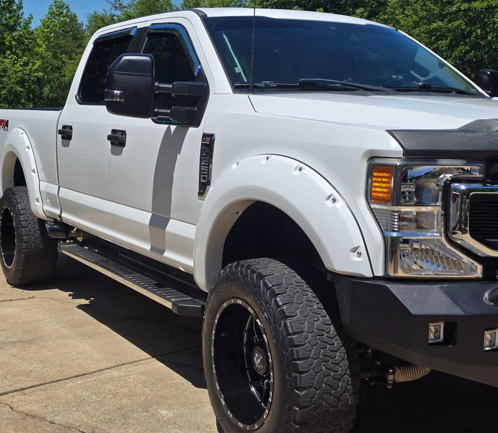 Ford F250/F350 Superduty (2017-2022) New Style Tow Mirrors - Customer Photo From John Reiner
