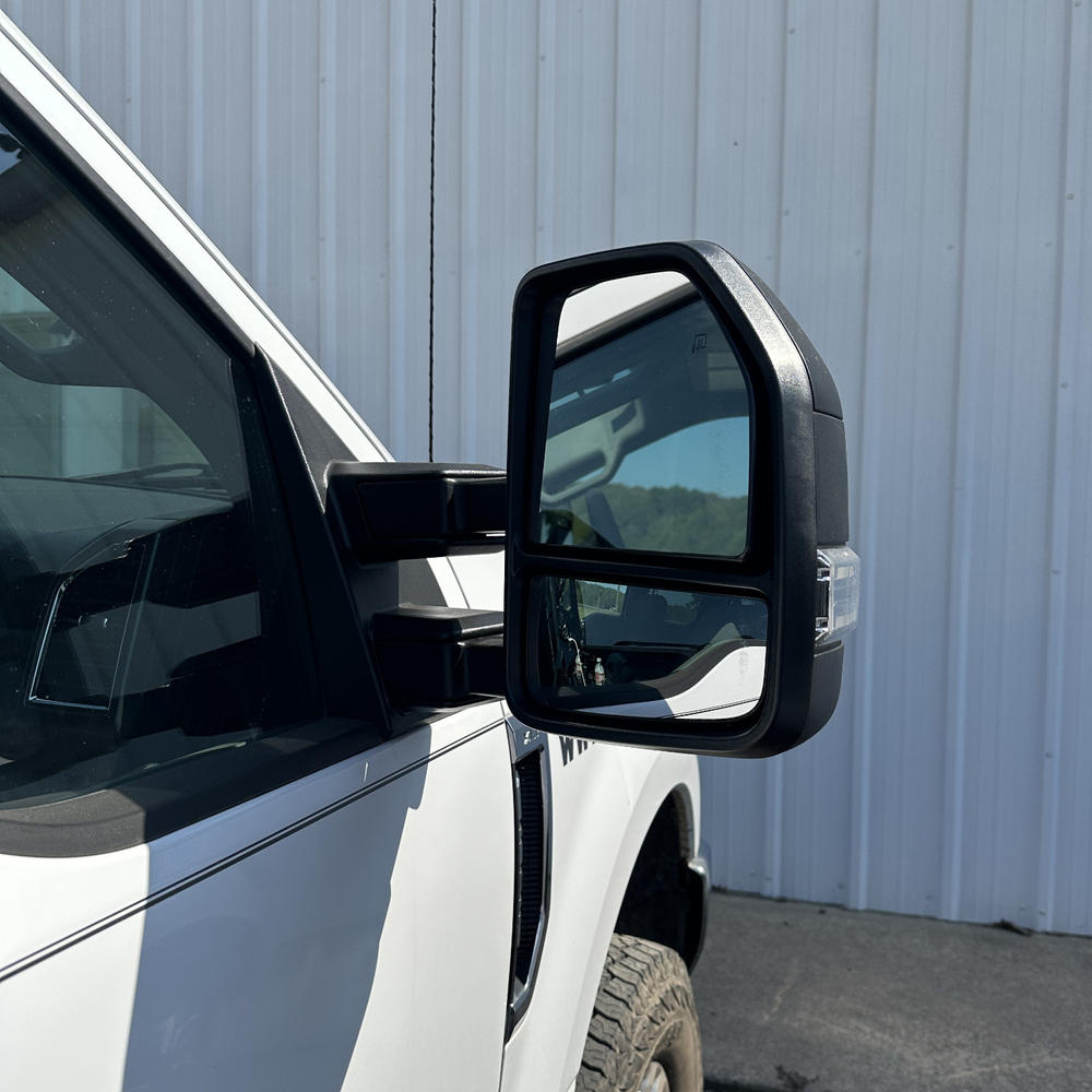 Ford F250/F350 Superduty (2017-2022) New Style Tow Mirrors - Customer Photo From Burle Fortenberry