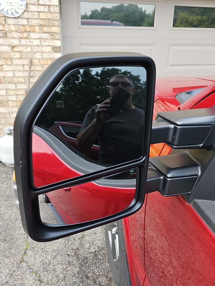 Ford F-150 Tow Mirror Upper Glass (2015-2026) - Customer Photo From Lynn Reinhardt