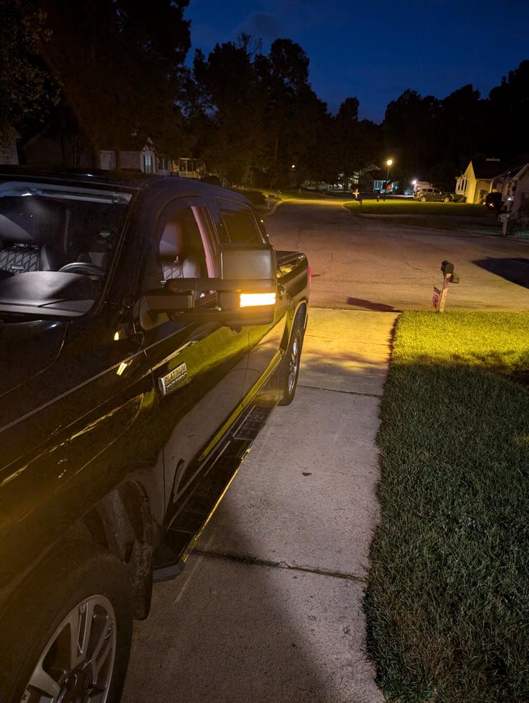 Toyota Tundra Towing Mirrors (2007-2021) - Customer Photo From Brad Siede