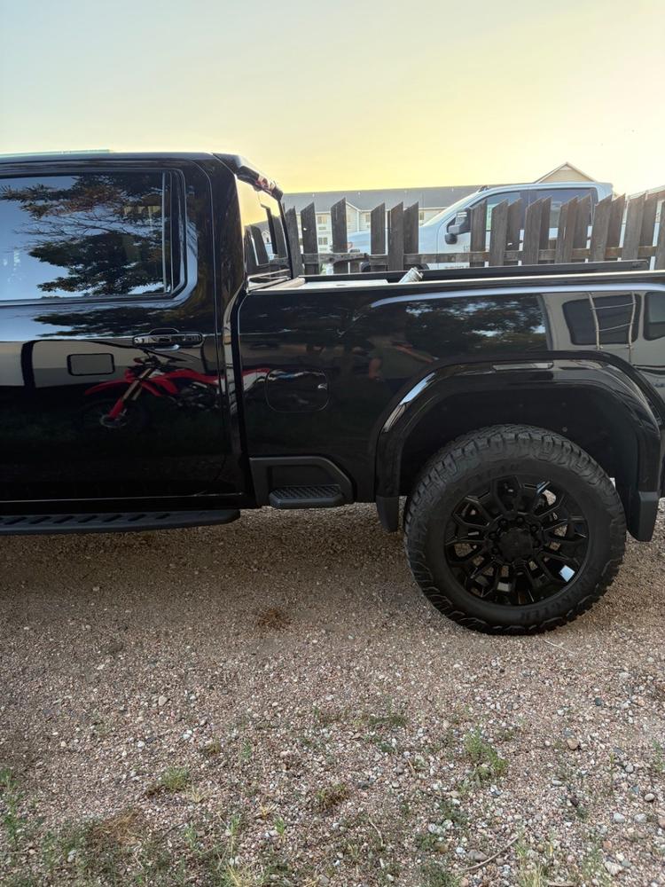 2020-2026 GMC Sierra 2500/3500 Fender Lights - Smoked / Frosted - Customer Photo From kasey banks