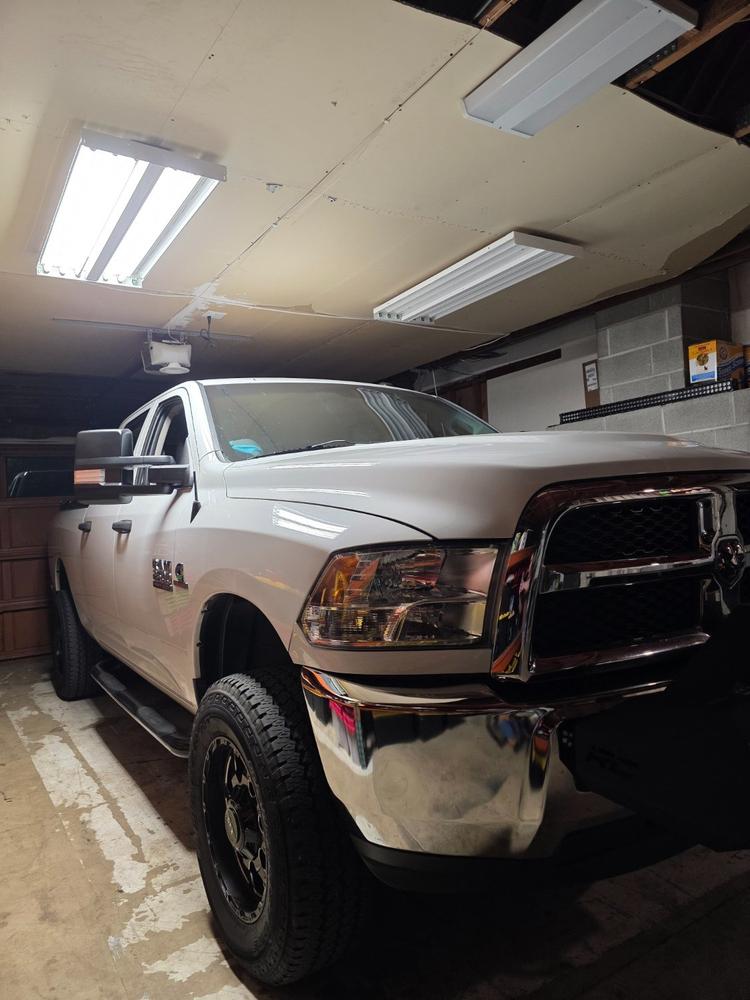 GM Style Dodge Ram 2500/3500 Tow Mirrors (2010-2018) - Style 2 - Customer Photo From Mitchell Cleland