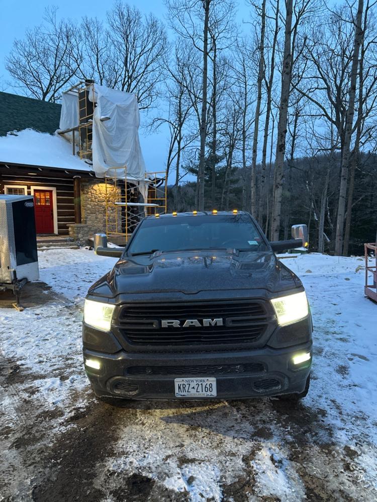 Dual Function Dodge Ram Wiring Harness (Running Light & Signal) - Customer Photo From Peter Tofilski