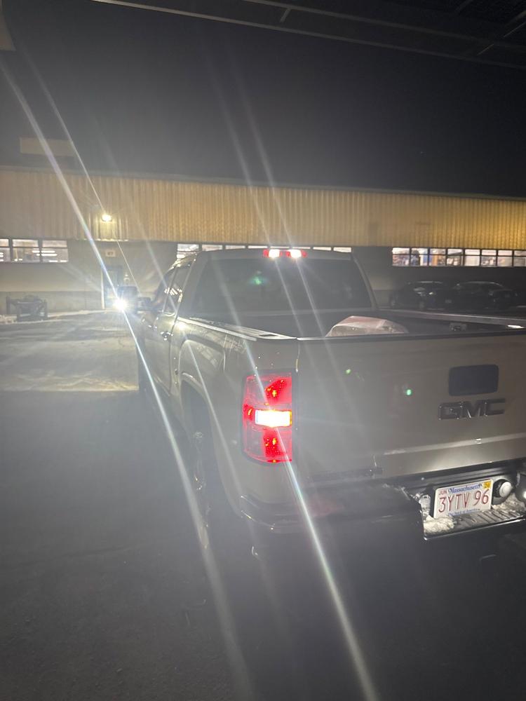 Dual Function (Cargo and Reverse) Wiring Harness - GM Trucks (2014-2025) - Customer Photo From Jorge Rodriguez