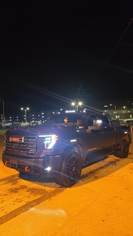 2019+ GM Silverado and Sierra Tow Mirror Marker Lights - Customer Photo From Conner House