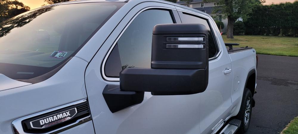 2019+ GM Silverado and Sierra Tow Mirror Marker Lights - Customer Photo From William Matos