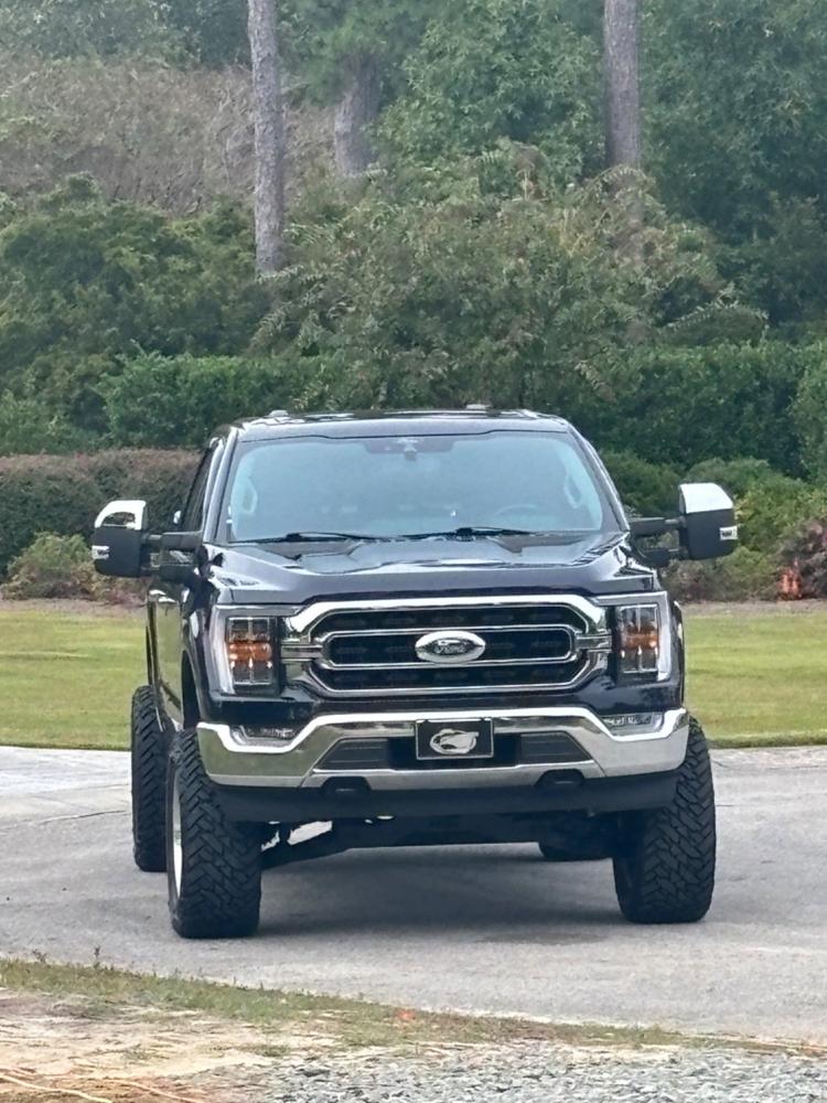 Ford F150 (2021-2024) New Style Tow Mirrors - Customer Photo From Graham Leonard