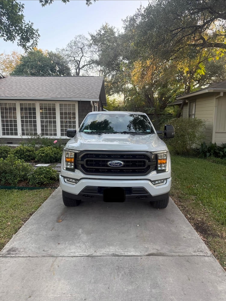 Ford F150 (2021-2025) New Style Tow Mirrors - Customer Photo From Brandon Behrens