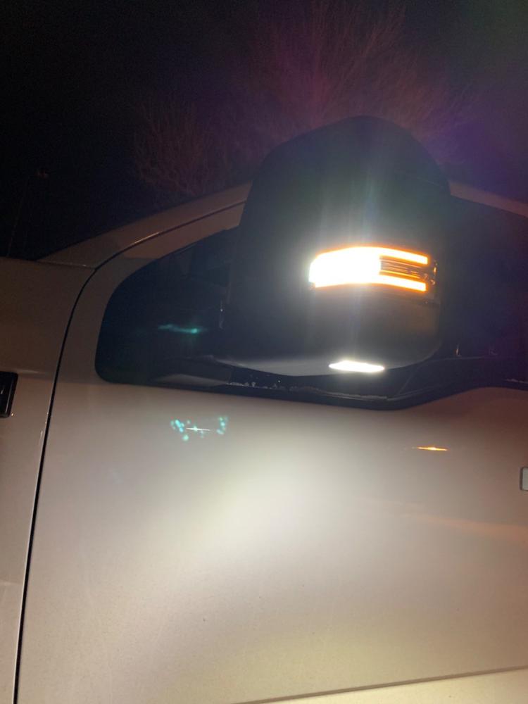 Ford F150 (2021-2024) New Style Tow Mirrors - Customer Photo From Etienne Gareau