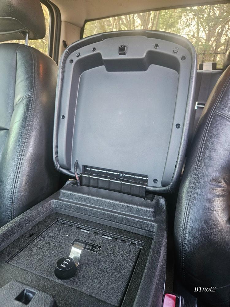 2007.5-2014 GM Wireless Phone Charging Kit for GM Trucks & SUV
